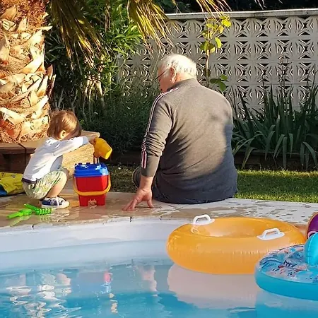 Vue Sur Jardin Avec Piscine 몽펠리에